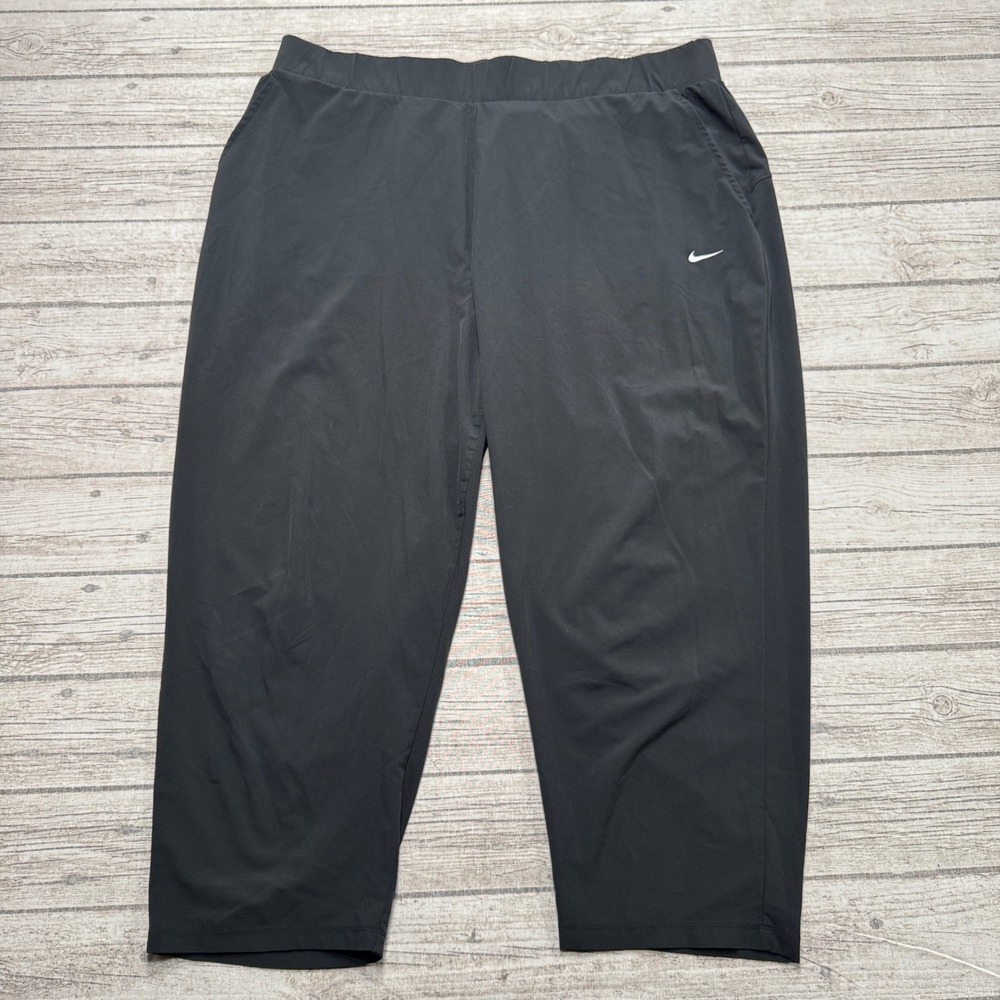 Nike Sportswear Pants Women's 2X Black Tapered Athletic Dri-FIT Cropped Training